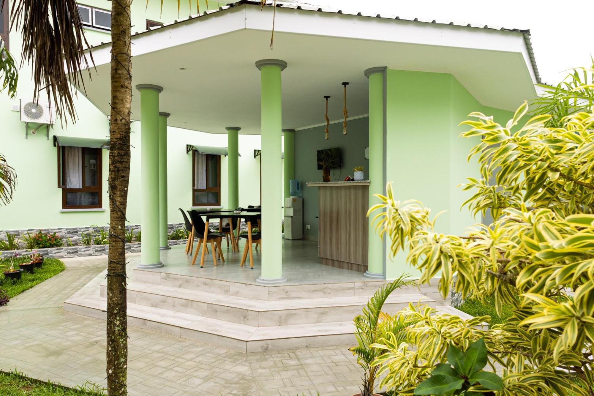 Green Palm Self Catering Anse aux Pins Exterior foto