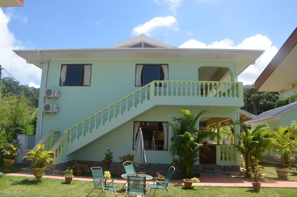 Green Palm Self Catering Anse aux Pins Exterior foto
